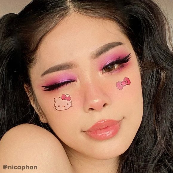 HELLO KITTY COLOURPOP SANRIO EYESHADOW PALETTE - Picture 4 of 9